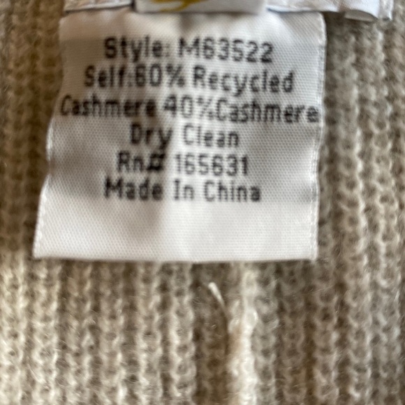 Johnny Was Calme Cashmere Ribbed Bermuda Knit Shorts Loungewear Size S - Picture 8 of 8